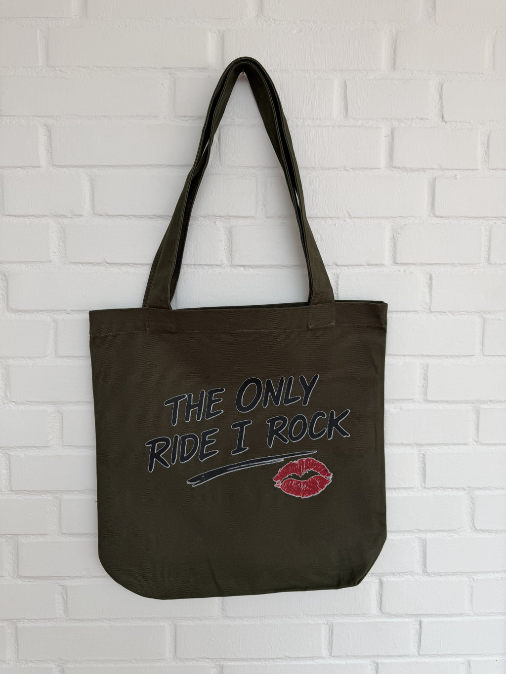 Punk Horse Shopper - Rock on