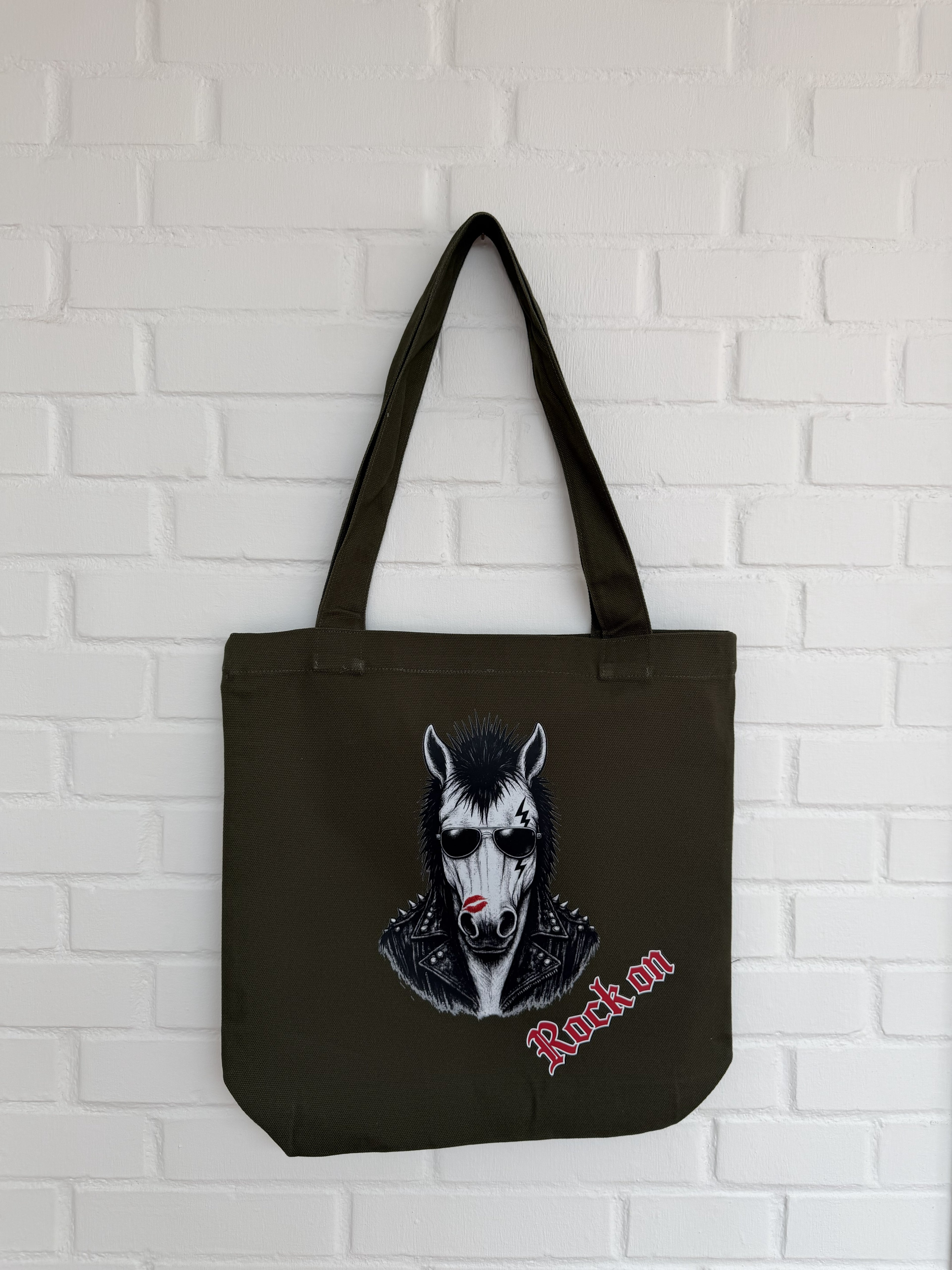 Punk Horse Shopper - Rock on